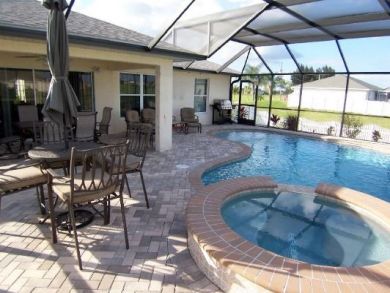 Pool & Hot Tub
